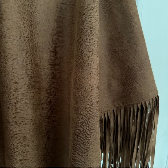 Chico’s | Luxe Fringed Poncho in Faux Leather - Picture 2 of 8